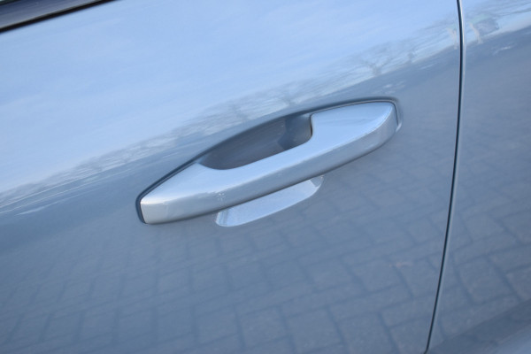 Volvo C40 Twin Plus 408PK 78 kWh | ACC | All Seasons | Stoelverwarming | Camera | Nubuck