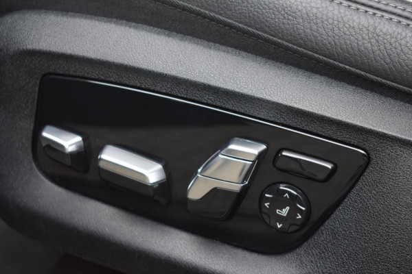 BMW 5 Serie Touring 520i M-Sport | LASERLIGHT | NAP | DEALER ONDERHOUDEN | APPLE CARPLAY | ANDRIOD AUTO | SFEERVERLICHTING