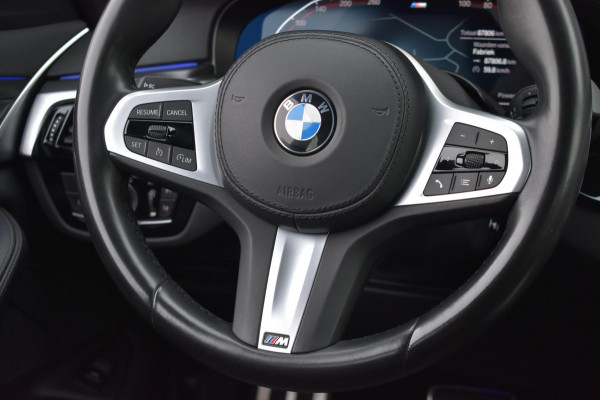 BMW 5 Serie Touring 520i M-Sport | LASERLIGHT | NAP | DEALER ONDERHOUDEN | APPLE CARPLAY | ANDRIOD AUTO | SFEERVERLICHTING