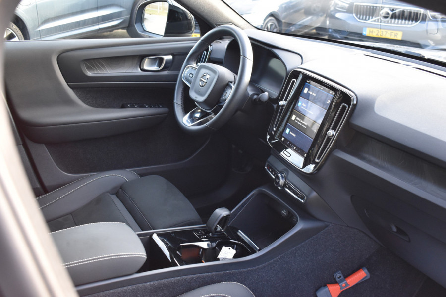 Volvo C40 Twin Plus 408PK 78 kWh | ACC | All Seasons | Stoelverwarming | Camera | Nubuck