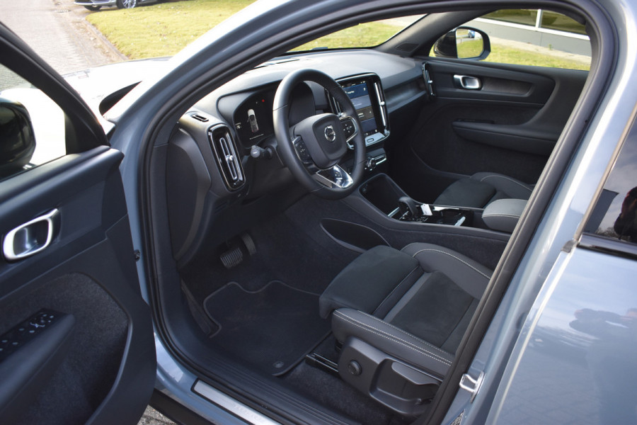 Volvo C40 Twin Plus 408PK 78 kWh | ACC | All Seasons | Stoelverwarming | Camera | Nubuck
