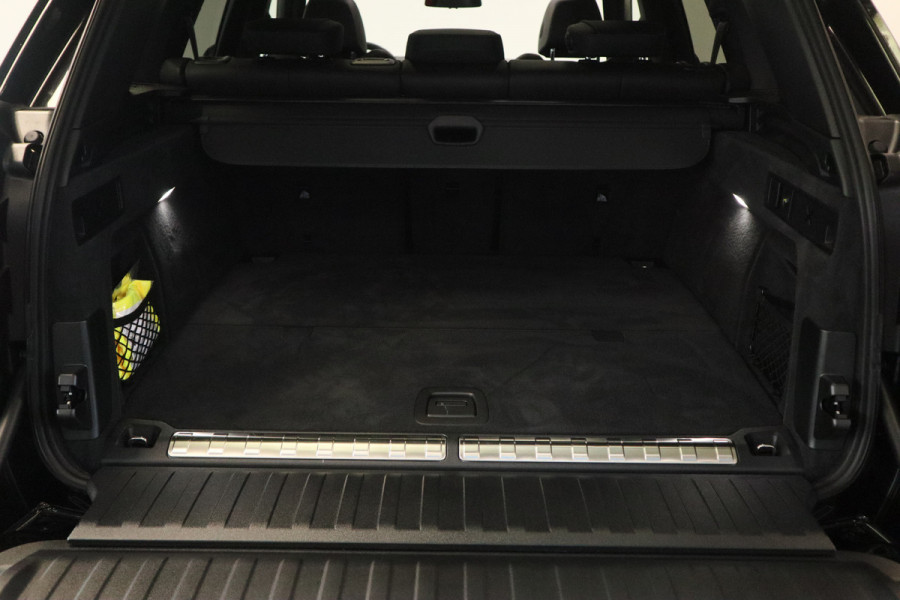BMW X5 xDrive50e M-Sport-Pro Panoramadak Full-led Shadow-line