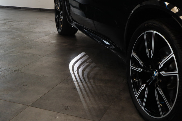 BMW X5 xDrive50e M-Sport-Pro Panoramadak Full-led Shadow-line