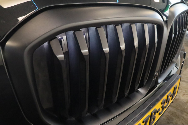 BMW X5 xDrive50e M-Sport-Pro Panoramadak Full-led Shadow-line