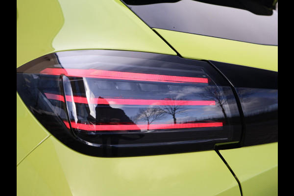 Peugeot 208 1.2 HYBRID 145 PK e-DCS6 GT *NIEUW* + CAMERA | SFEERVERLICHTING | CARPLAY