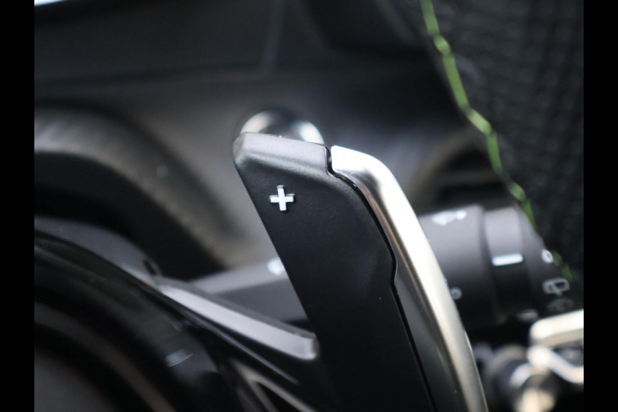 Peugeot 208 1.2 HYBRID 145 PK e-DCS6 GT *NIEUW* + CAMERA | SFEERVERLICHTING | CARPLAY