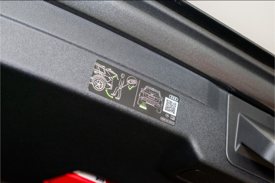 Audi A6 Avant C9 e-hybrid 270KW Quattro S Edition Competition 367PK | Tech Pro | B&O | Lucht | Trekhaak | Werkelijk VOL OPTIE! 5 jaar Fa