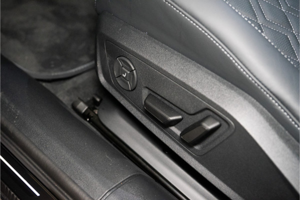 Audi A6 Avant C9 e-hybrid 270KW Quattro S Edition Competition 367PK | Tech Pro | B&O | Lucht | Trekhaak | Werkelijk VOL OPTIE! 5 jaar Fa