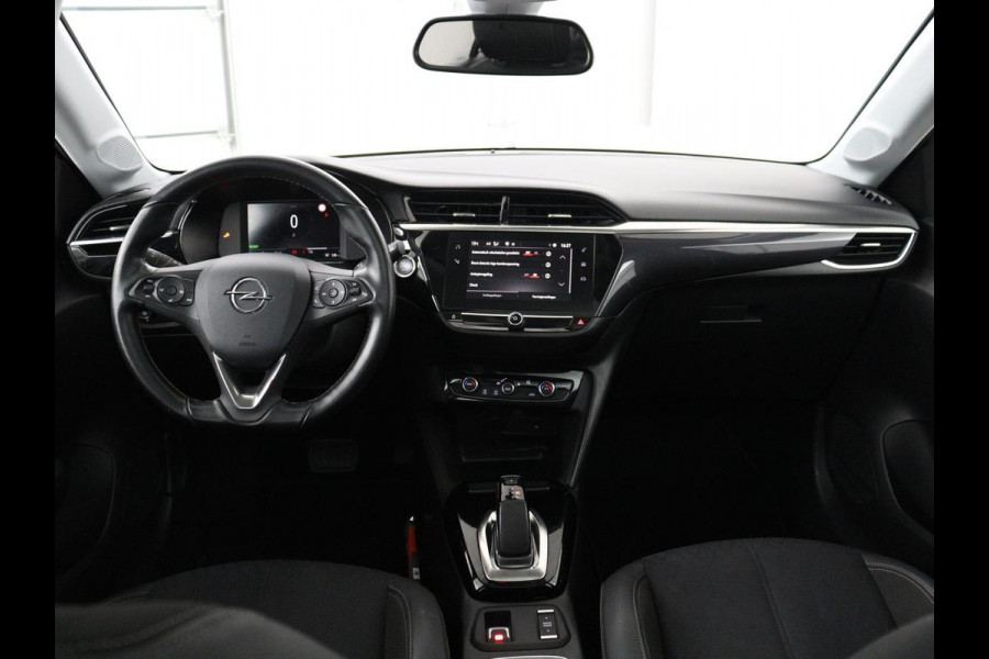 Opel CORSA-E Elegance 50 kWh | Panoramadak | Full LED | Carplay | Climate control | Cruise control