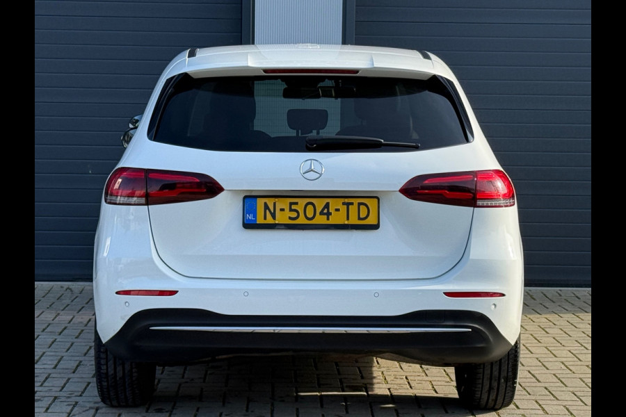 Mercedes-Benz B-Klasse 200d / AUTOMAAT / CAMERA / APK / NAP