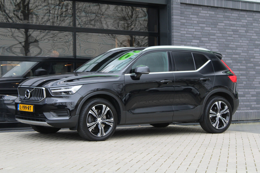 Volvo XC40 1.5 T5 Recharge Inscription | NAP! | ACC | STOEL+STUURVERWARMING | CAMERA | KEYLESS | CARPLAY |