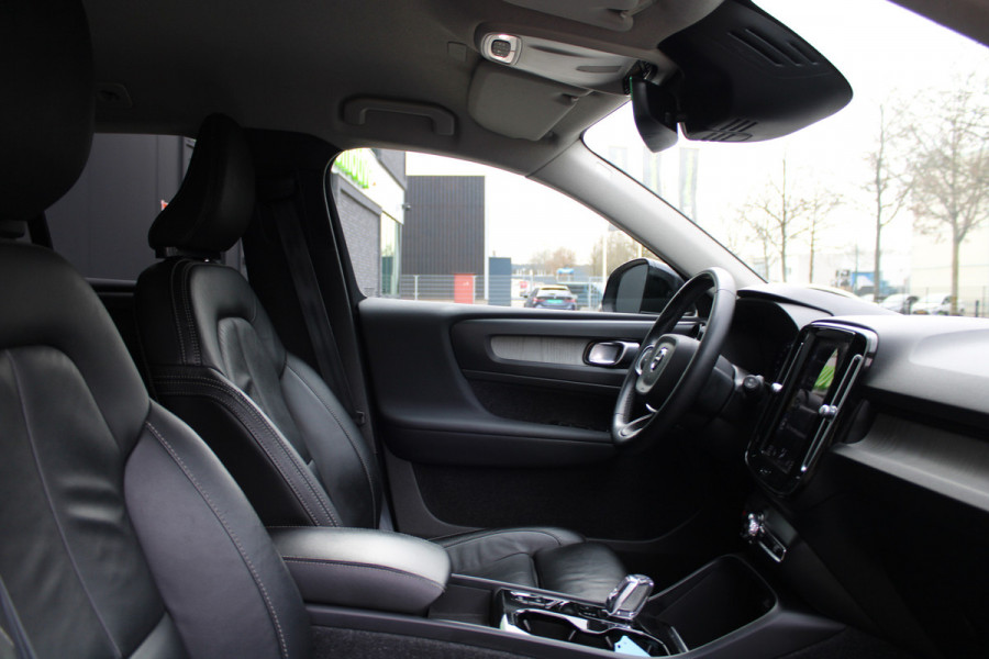 Volvo XC40 1.5 T5 Recharge Inscription | NAP! | ACC | STOEL+STUURVERWARMING | CAMERA | KEYLESS | CARPLAY |