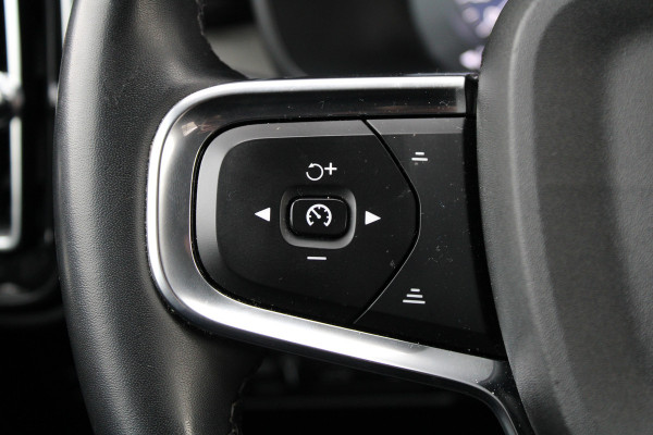 Volvo XC40 1.5 T5 Recharge Inscription | NAP! | ACC | STOEL+STUURVERWARMING | CAMERA | KEYLESS | CARPLAY |