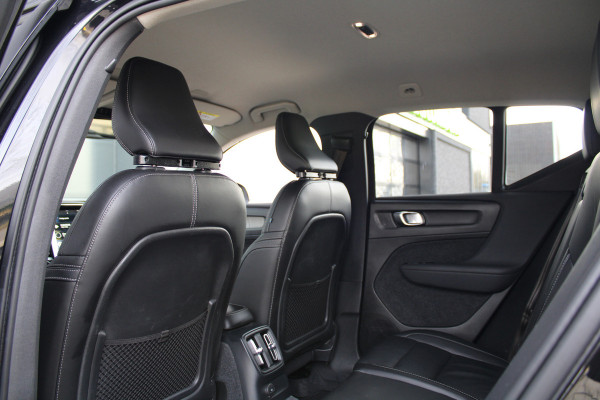 Volvo XC40 1.5 T5 Recharge Inscription | NAP! | ACC | STOEL+STUURVERWARMING | CAMERA | KEYLESS | CARPLAY |