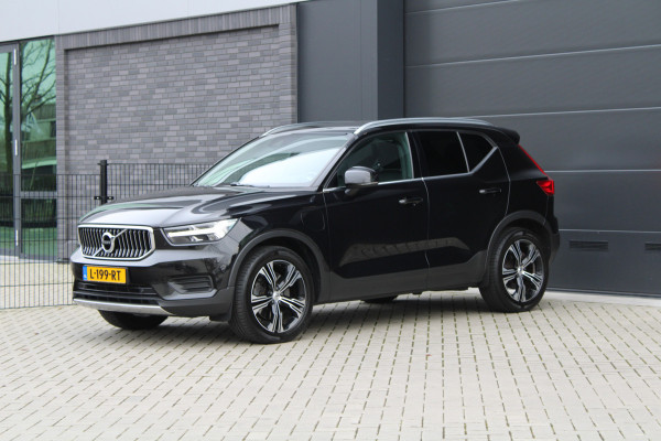 Volvo XC40 1.5 T5 Recharge Inscription | NAP! | ACC | STOEL+STUURVERWARMING | CAMERA | KEYLESS | CARPLAY |