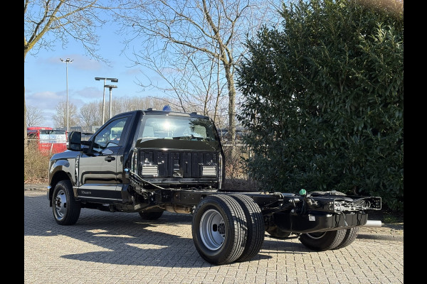 Ford USA F-350 6.7L Turbo V8 Power Stroke Chassis DRW