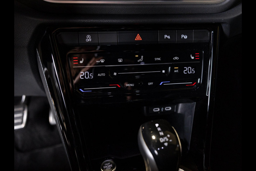 Volkswagen T-Roc 1.5 TSI R-Line Blackstyle / 150pk / Stoel en stuur verwarming / Achteruitrij camera / Keyless /