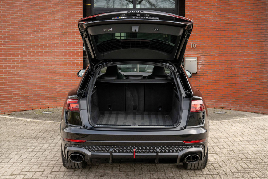 Audi RSQ8 4.0 TFSI Performance 640pk Carbon Nightv. 305 km/h