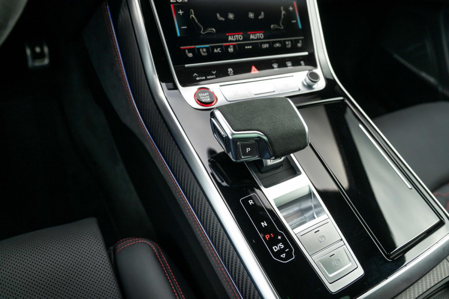 Audi RSQ8 4.0 TFSI Performance 640pk Carbon Nightv. 305 km/h