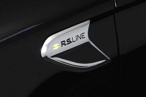 Renault Clio 1.0 TCe 100 PK R.S. Line Orig. NL | Cruise | PDC | 360 Camera | NAV+App. Connect | LED | ECC | LM 17" |