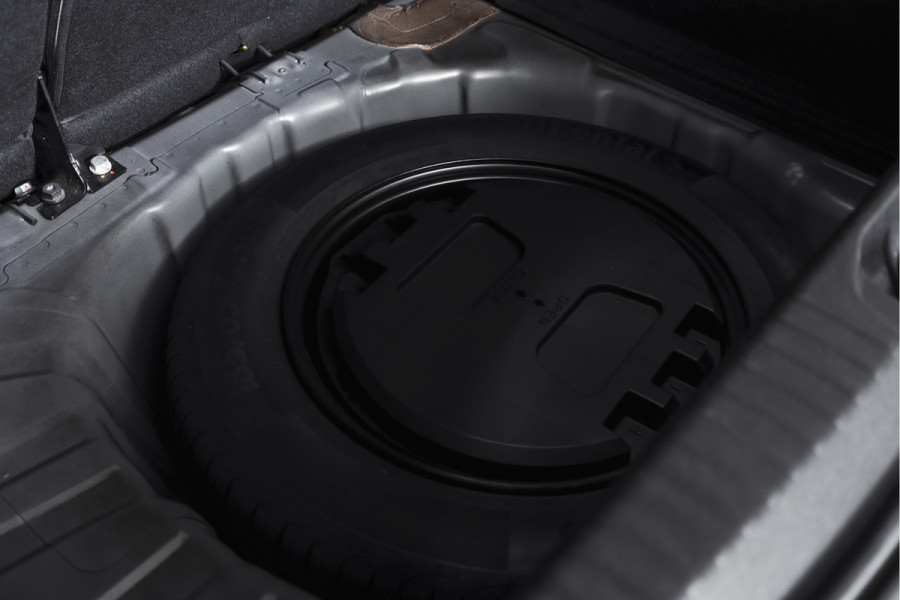 Renault Clio 1.0 TCe 100 PK R.S. Line Orig. NL | Cruise | PDC | 360 Camera | NAV+App. Connect | LED | ECC | LM 17" |