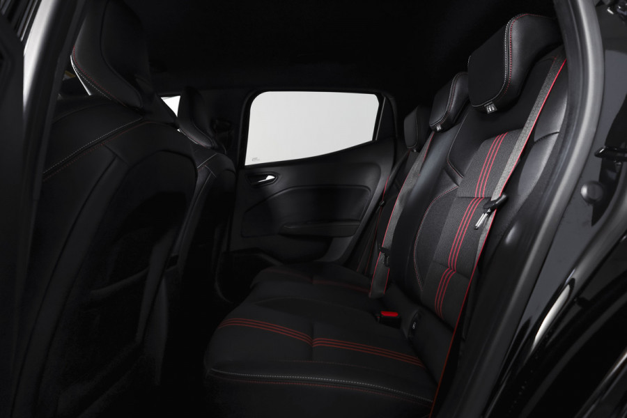 Renault Clio 1.0 TCe 100 PK R.S. Line Orig. NL | Cruise | PDC | 360 Camera | NAV+App. Connect | LED | ECC | LM 17" |