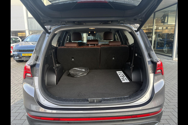 Hyundai Santa Fe 1.6 T-GDI PHEV Premium 7p. | Trekhaak | Leder | 360 Camera | Stoel- Ventilatie & Verwarming |