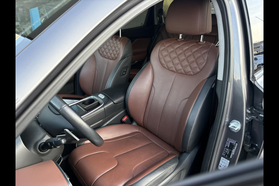 Hyundai Santa Fe 1.6 T-GDI PHEV Premium 7p. | Trekhaak | Leder | 360 Camera | Stoel- Ventilatie & Verwarming |