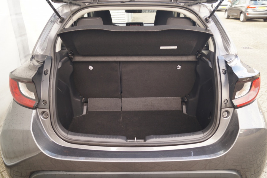 Toyota Yaris 1.5 VVT-i 125pk Active -AIRCO-CRUISE-CAM-