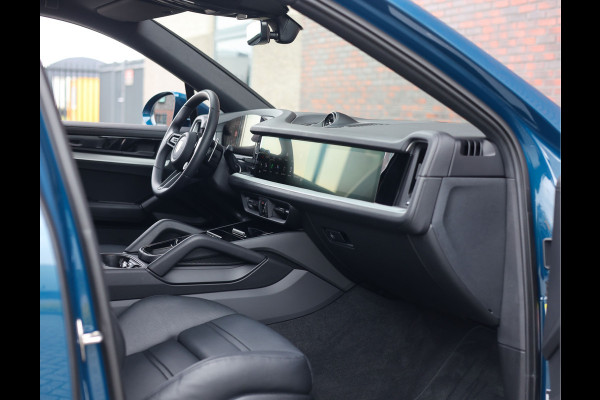 Porsche Cayenne Coupé 3.0 E-Hybrid | Pano - Trekhaak - Sport Chrono