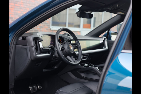 Porsche Cayenne Coupé 3.0 E-Hybrid | Pano - Trekhaak - Sport Chrono