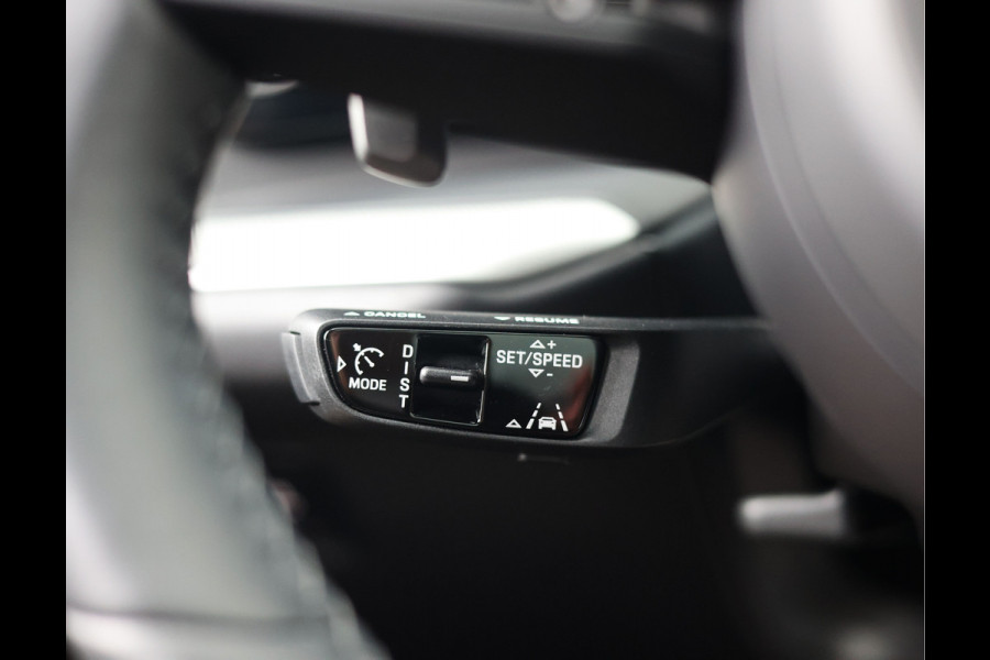 Porsche Cayenne Coupé 3.0 E-Hybrid | Pano - Trekhaak - Sport Chrono