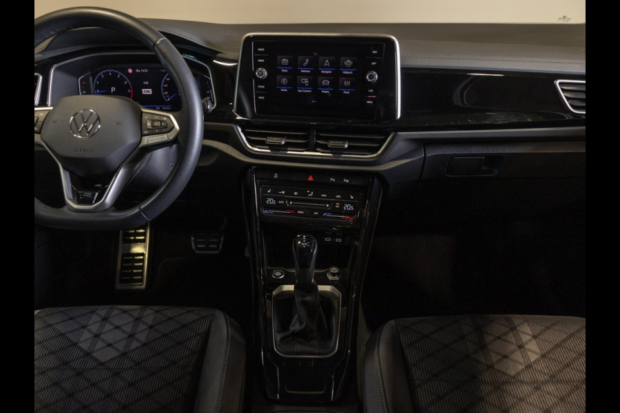Volkswagen T-Roc 1.5 TSI R-Line Blackstyle / 150pk / Stoel en stuur verwarming / Achteruitrij camera / Keyless /