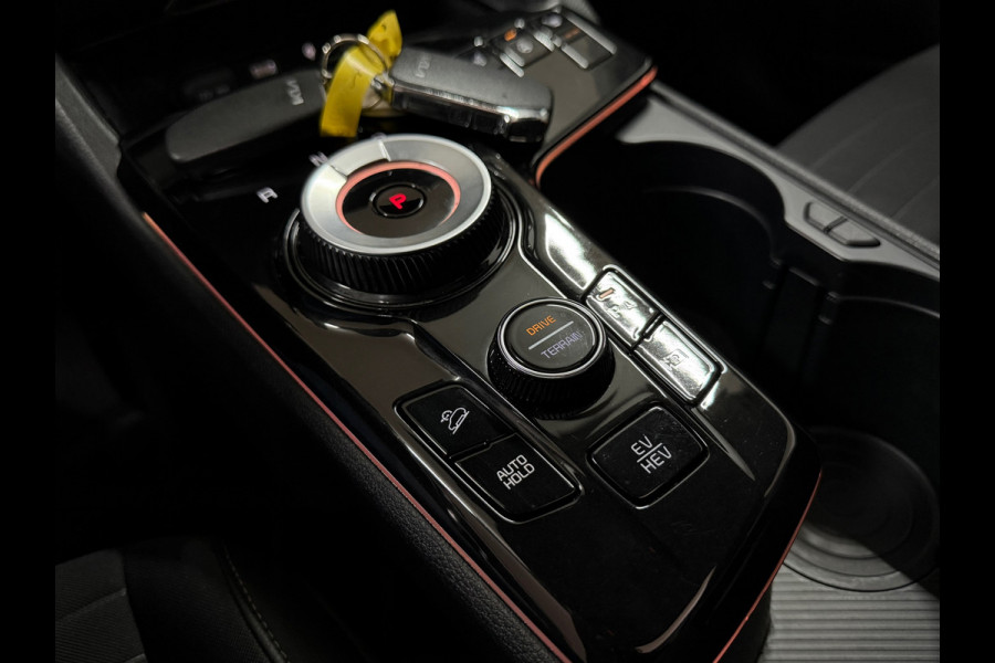 Kia Sportage 1.6 T-GDi Plug-in Hybrid 265PK AWD DynamicLine | Launch Edition | Panorama | Comfort-Pakket | LED | Camera |