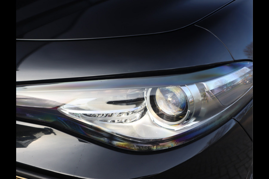 Alfa Romeo Giulia 2.0T Super / Adaptive CC