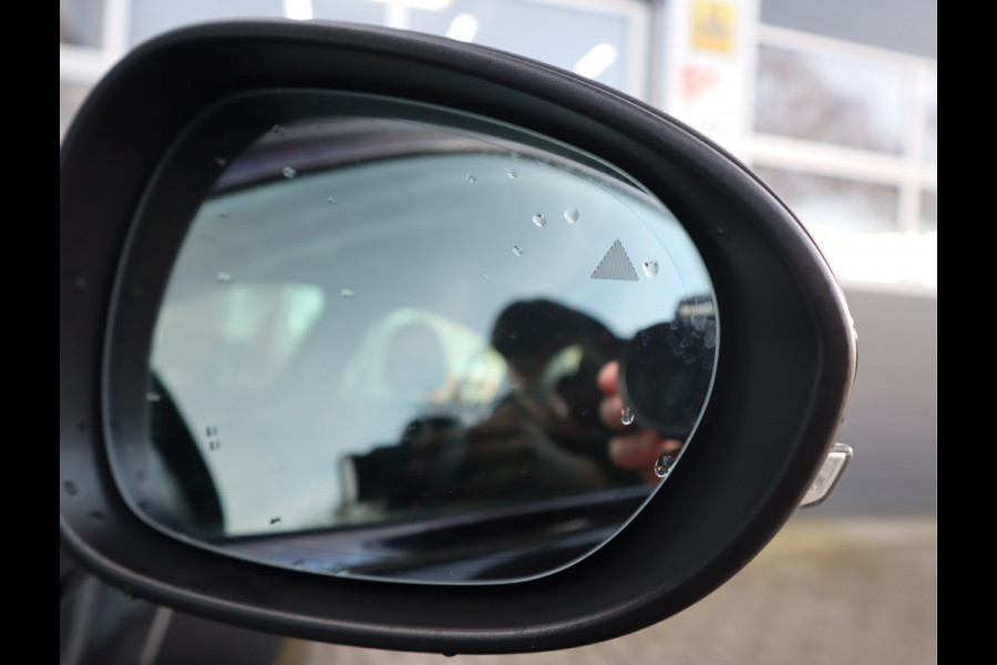 Alfa Romeo Giulia 2.0T Super / Adaptive CC