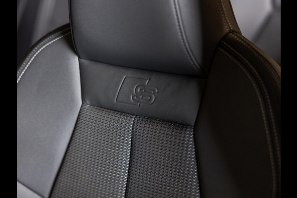 Audi A3 Sportback 35 TFSI S edition / 150pk / Panorama dak / Sonos / Achteruitrij camera /