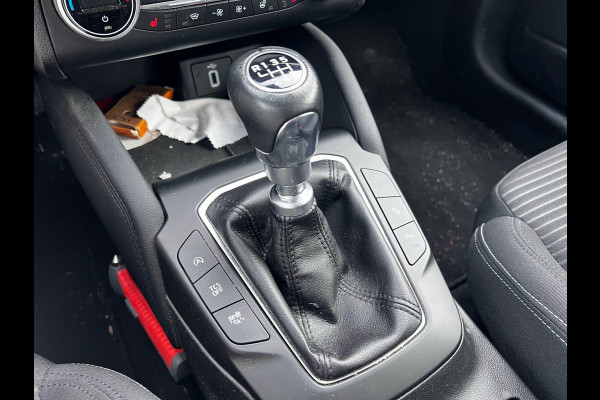 Ford Focus 1.5 EcoBoost Titanium Business | 150pk | Winterpack | Adaptieve cruise | Trekhaak |