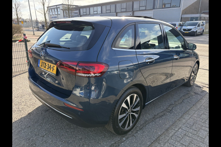 Mercedes-Benz B-Klasse 250 e Premium Plus Panodak