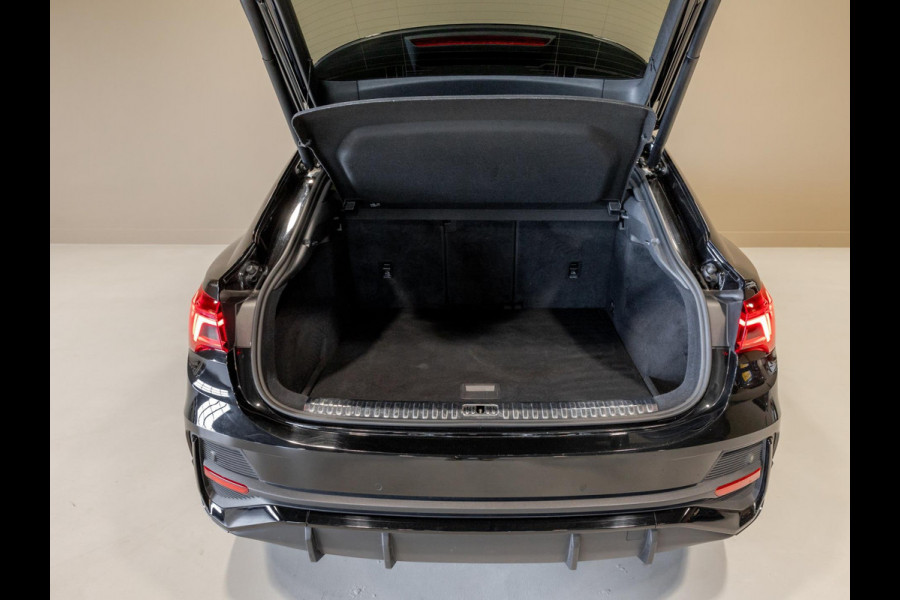 Audi Q3 Sportback 45 TFSI quattro 2x S-Line / 230pk / Panorama dak / Keyless / B&O / Stoelverwarming /