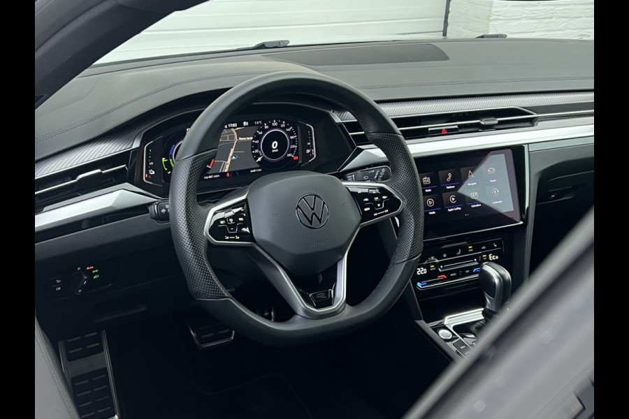 Volkswagen Arteon Shooting Brake 1.4 TSI eHybrid R-Line | Trekhaak | Pano | Matrix LED | ACC
