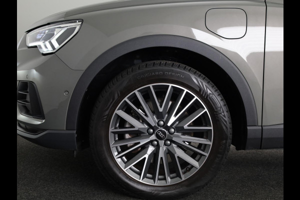 Audi Q3 45 TFSI e Advanced edition 245pk | Navigatie | Sportstoelen | 19 inch lichtmetalen velgen | Stoelverwarming | Adaptieve cruise controle