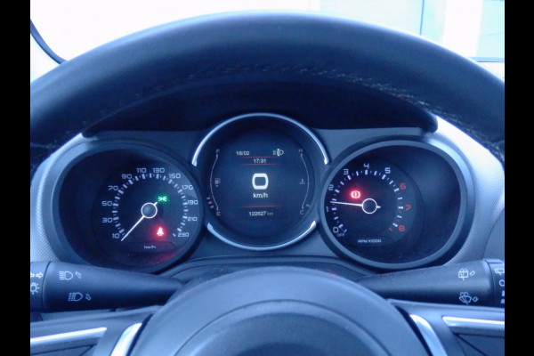 Fiat 500L 105 pk. Lounge I Nav. I Aut. airco I Afn. trekhaak I Panorama da