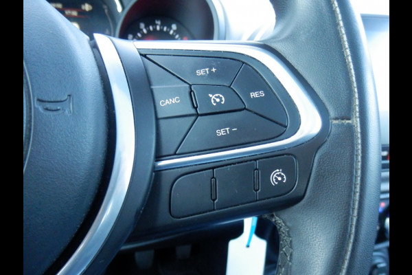 Fiat 500L 105 pk. Lounge I Nav. I Aut. airco I Afn. trekhaak I Panorama da