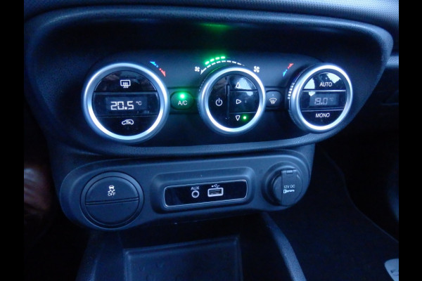 Fiat 500L 105 pk. Lounge I Nav. I Aut. airco I Afn. trekhaak I Panorama da
