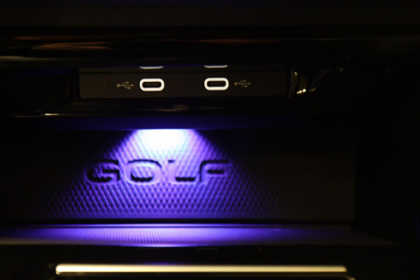 Volkswagen Golf 2.0 TSI GTI CLUBSPORT/NURBURGRING/PANO/LEER/IQ-LIGHT/HUD/MEMORY/VOLL