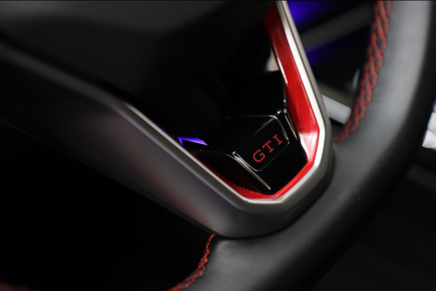 Volkswagen Golf 2.0 TSI GTI CLUBSPORT/NURBURGRING/PANO/LEER/IQ-LIGHT/HUD/MEMORY/VOLL