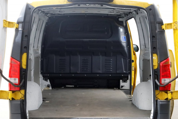 Mercedes-Benz eVito XL Extra Lang 41 kWh Airco/Camera SOH 91,9% 10-2020