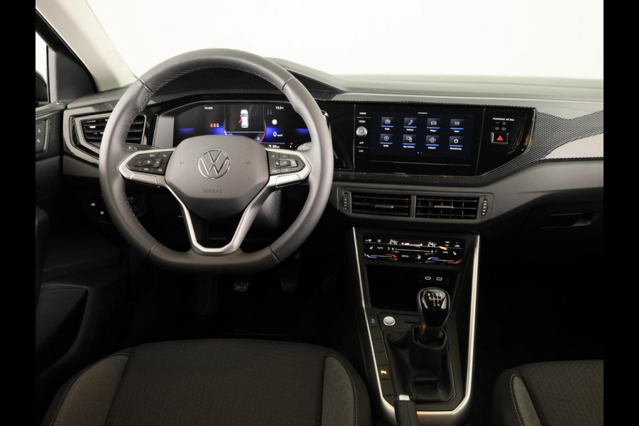 Volkswagen Polo GP Life Edition 1.0 95 pk 5 versn. Hand | 15" LM | Stoelverwarming | Camera |