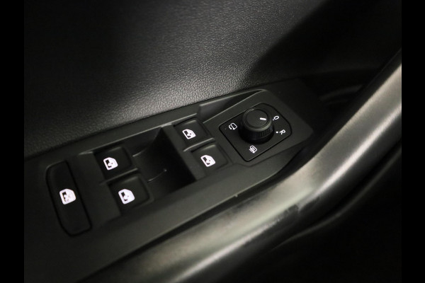 Volkswagen Polo GP Life Edition 1.0 95 pk 5 versn. Hand | 15" LM | Stoelverwarming | Camera |